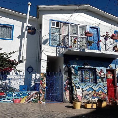 Hostal Destino Bellavista บัลปาราอีโซ ภายนอก รูปภาพ