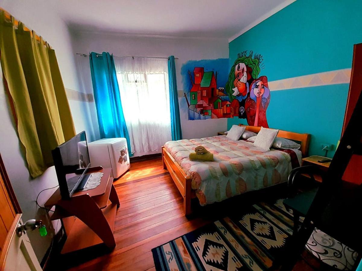 Hostal Destino Bellavista บัลปาราอีโซ ภายนอก รูปภาพ